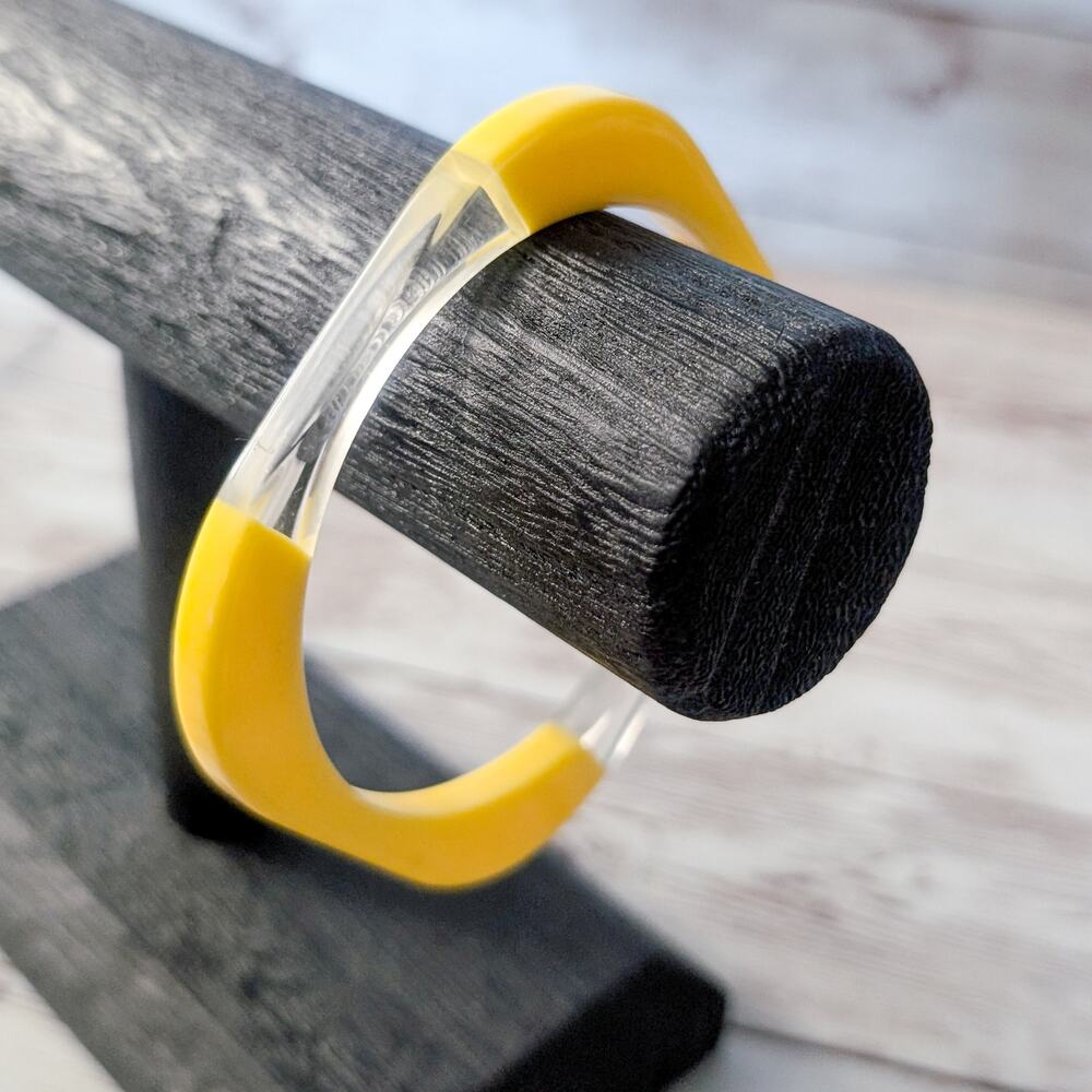 Vintage Bracelet Rounded Square Shape Yellow & Clear Retro